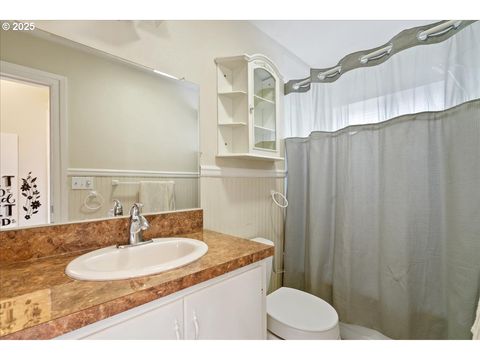 Tiny photo for 47578 School St, Oakridge, OR 97463 (MLS # 757825378)