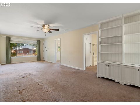 Tiny photo for 47578 School St, Oakridge, OR 97463 (MLS # 757825378)
