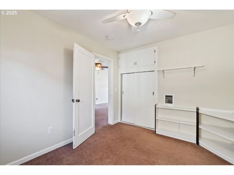 Tiny photo for 47578 School St, Oakridge, OR 97463 (MLS # 757825378)