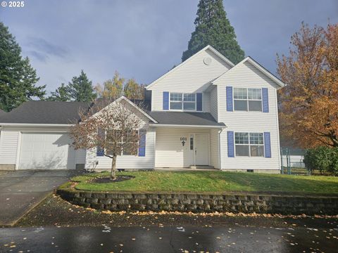 101 GREGORY LN Mt Angel OR 97362