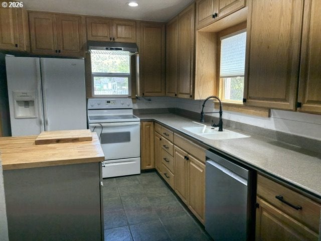 311 NW 3RD AVE