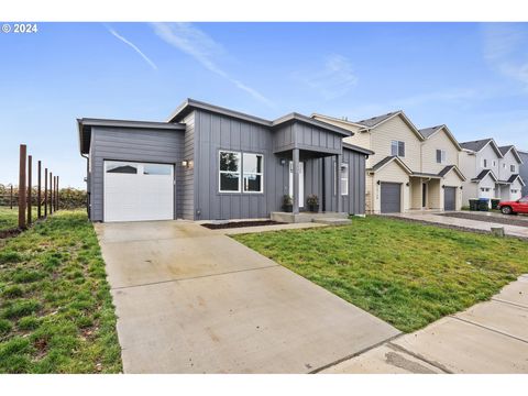 A home in Winlock