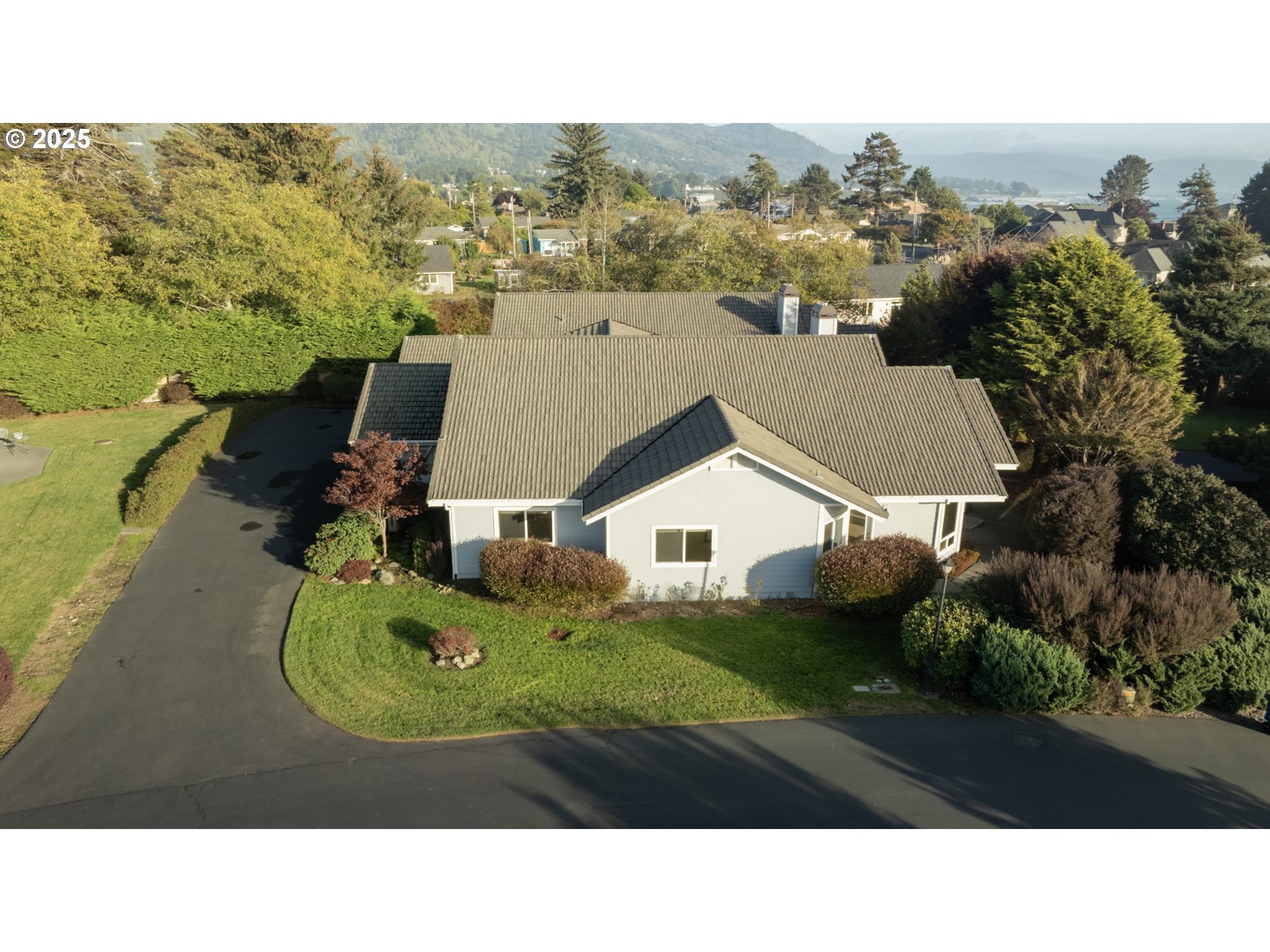 219 SCHOONER BAY DR