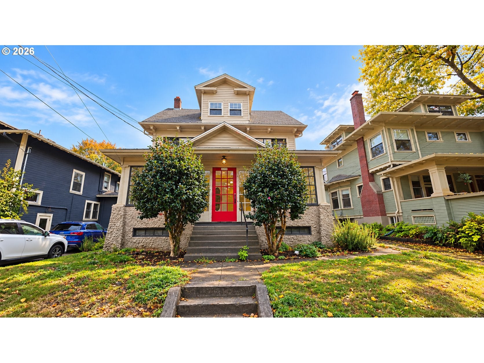 2204 NE 14TH AVE