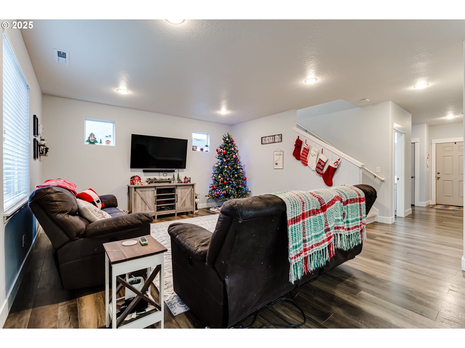 4685 GLACIER MEADOWS LOOP