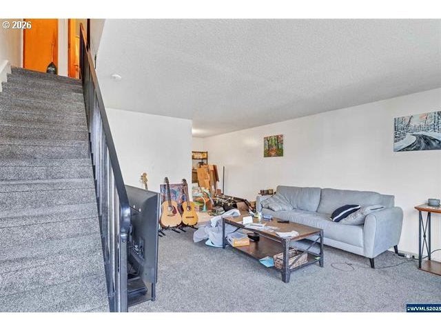 2000 JEFFERSON ST