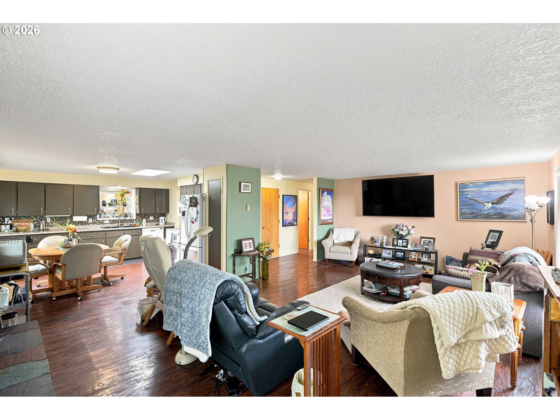 640 ROYAL DR