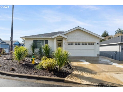 Featured picture for the property 608736436