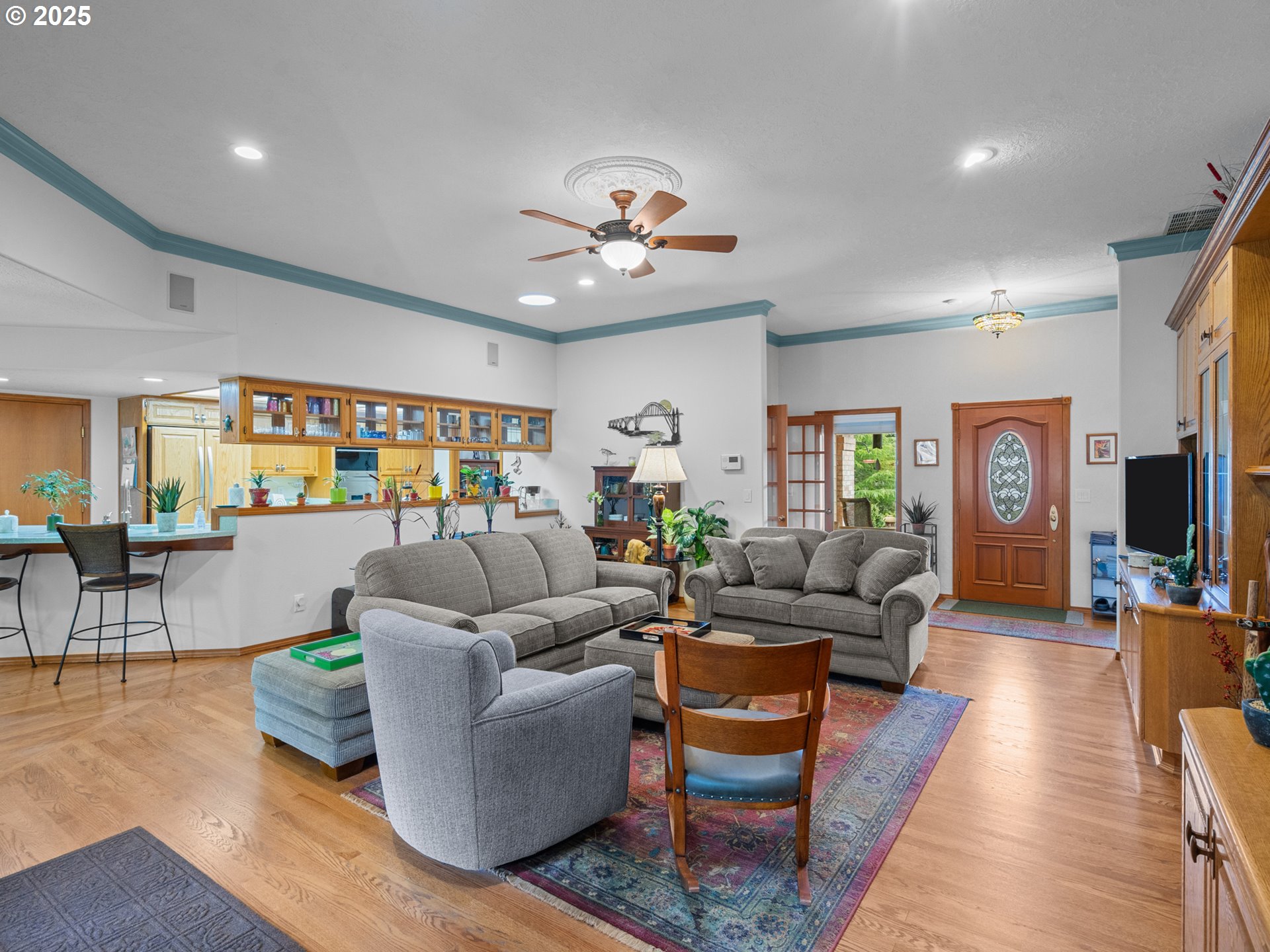 6497 MAHALO DR