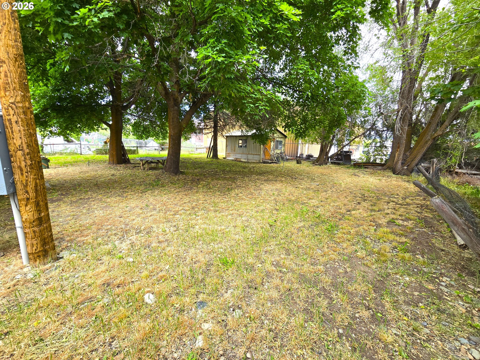 117 N COZART ST