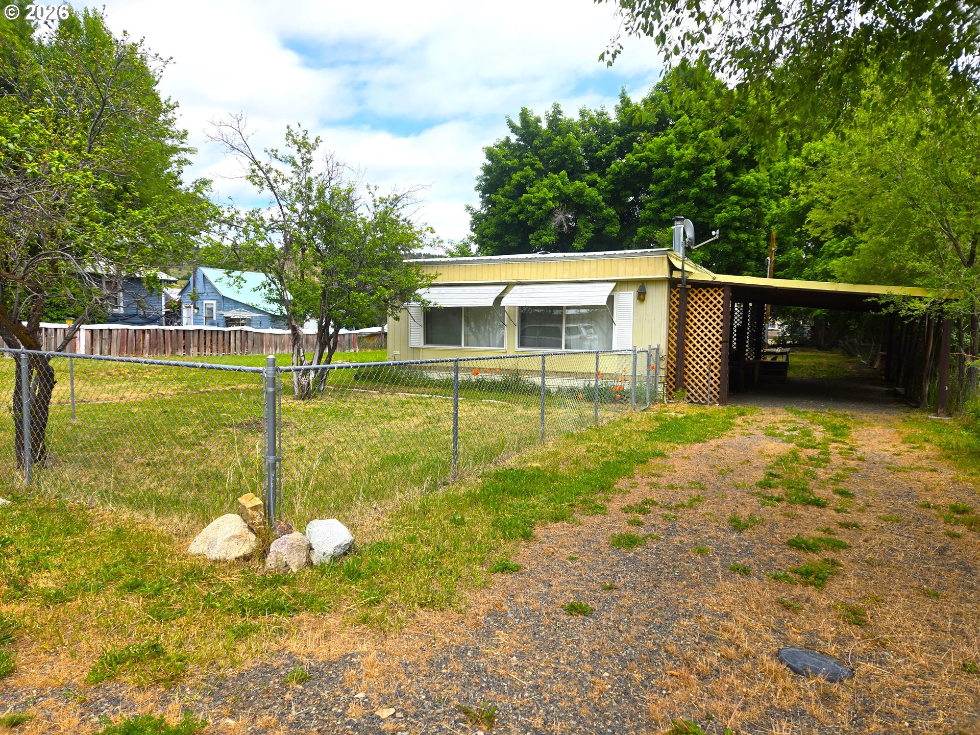 117 N COZART ST