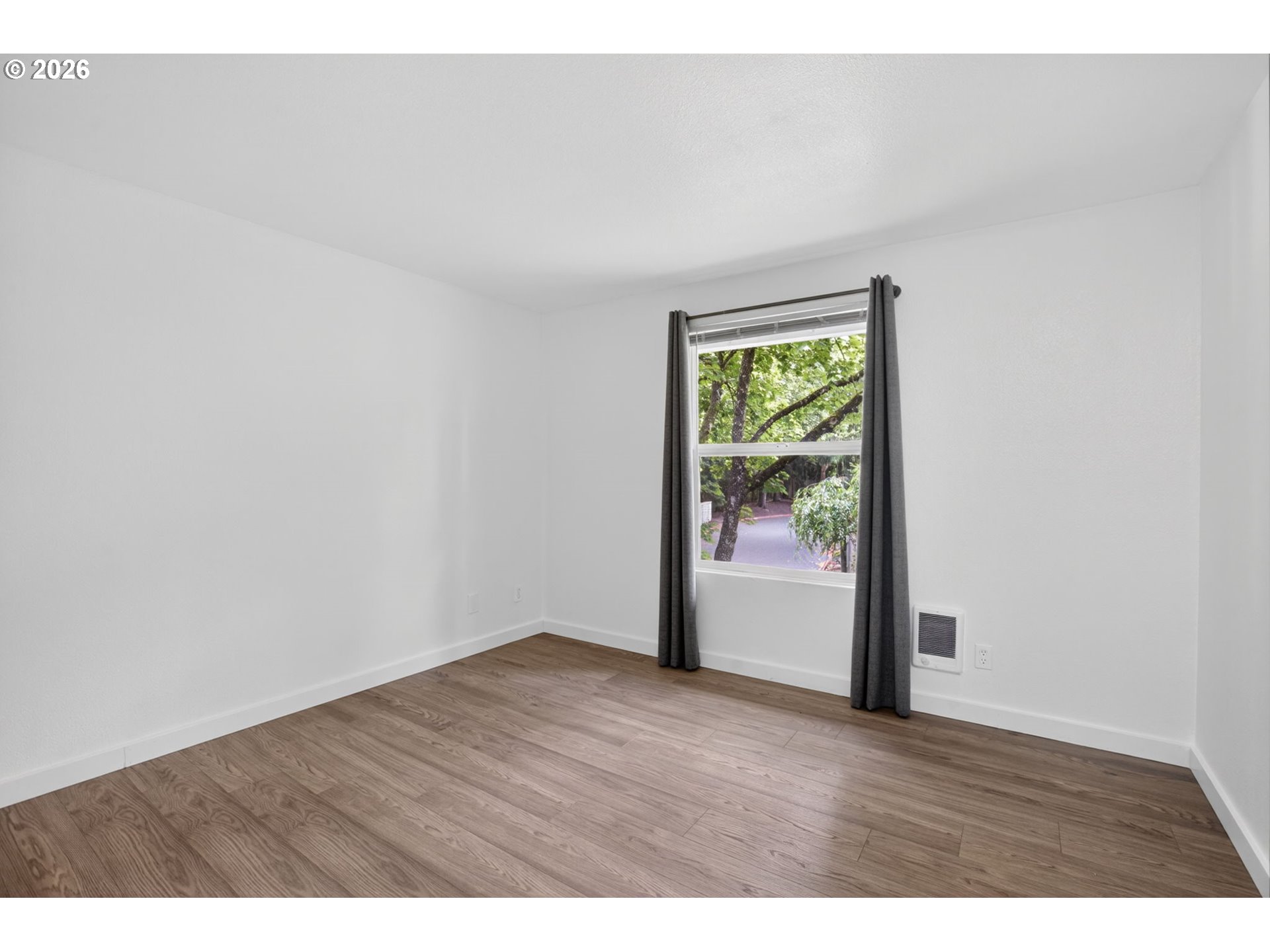 5482 SW ALGER AVE 12