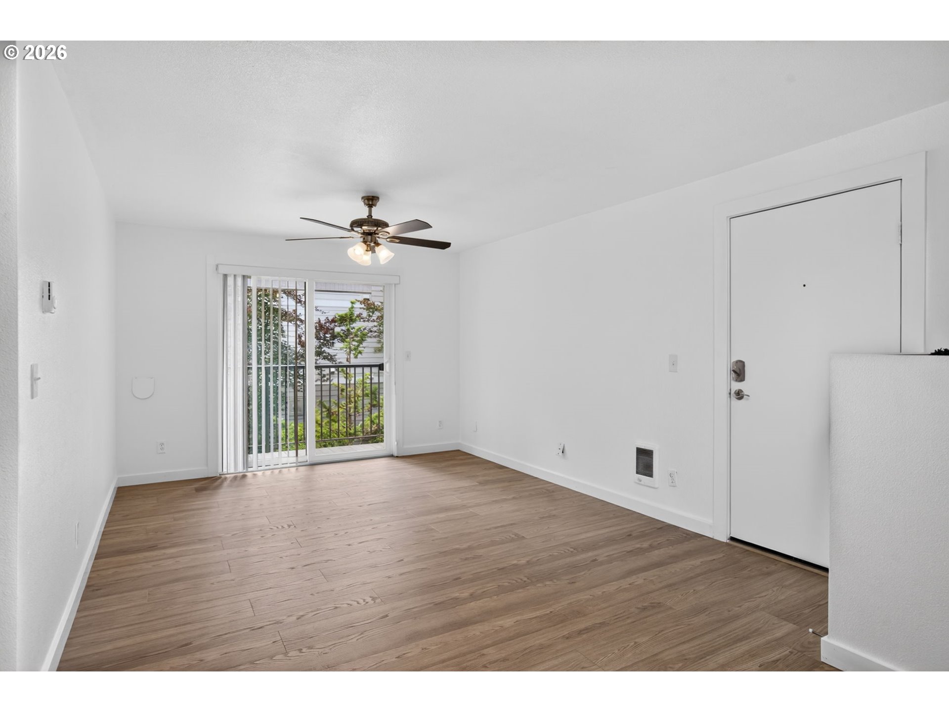5482 SW ALGER AVE 12