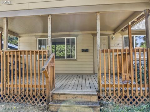 A home in Newberg