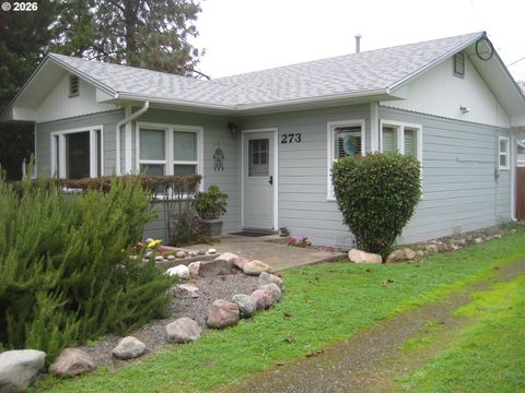 273 CREST DR Myrtle Creek OR 97457