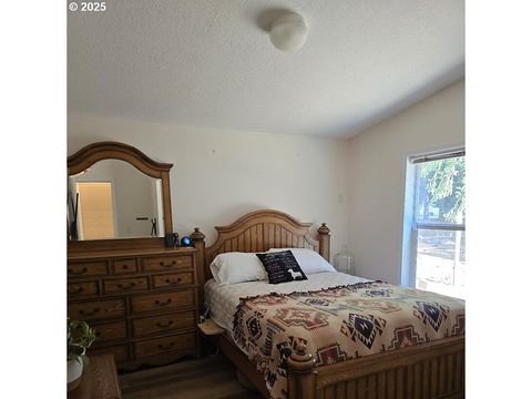 listing image 30