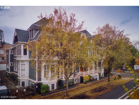 133 NW 18TH AVE APT 8, PORTLAND, OR 97209 - Image 5e0f7510adca7bcd9bc3979a37fbf47d/2697183695