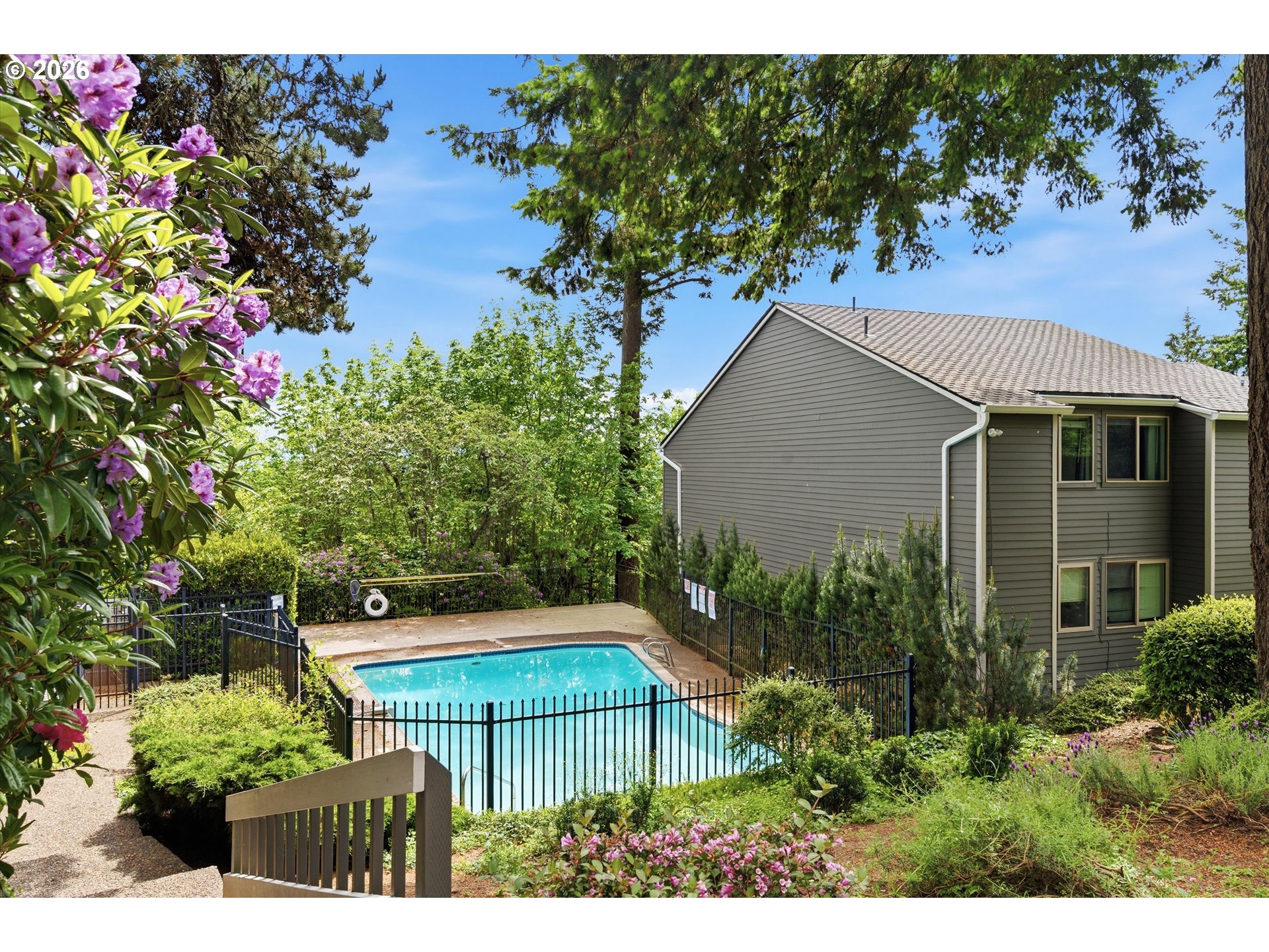 44 EAGLE CREST DR 26