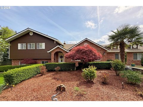 3911 SE 157TH AVE Vancouver WA 98683