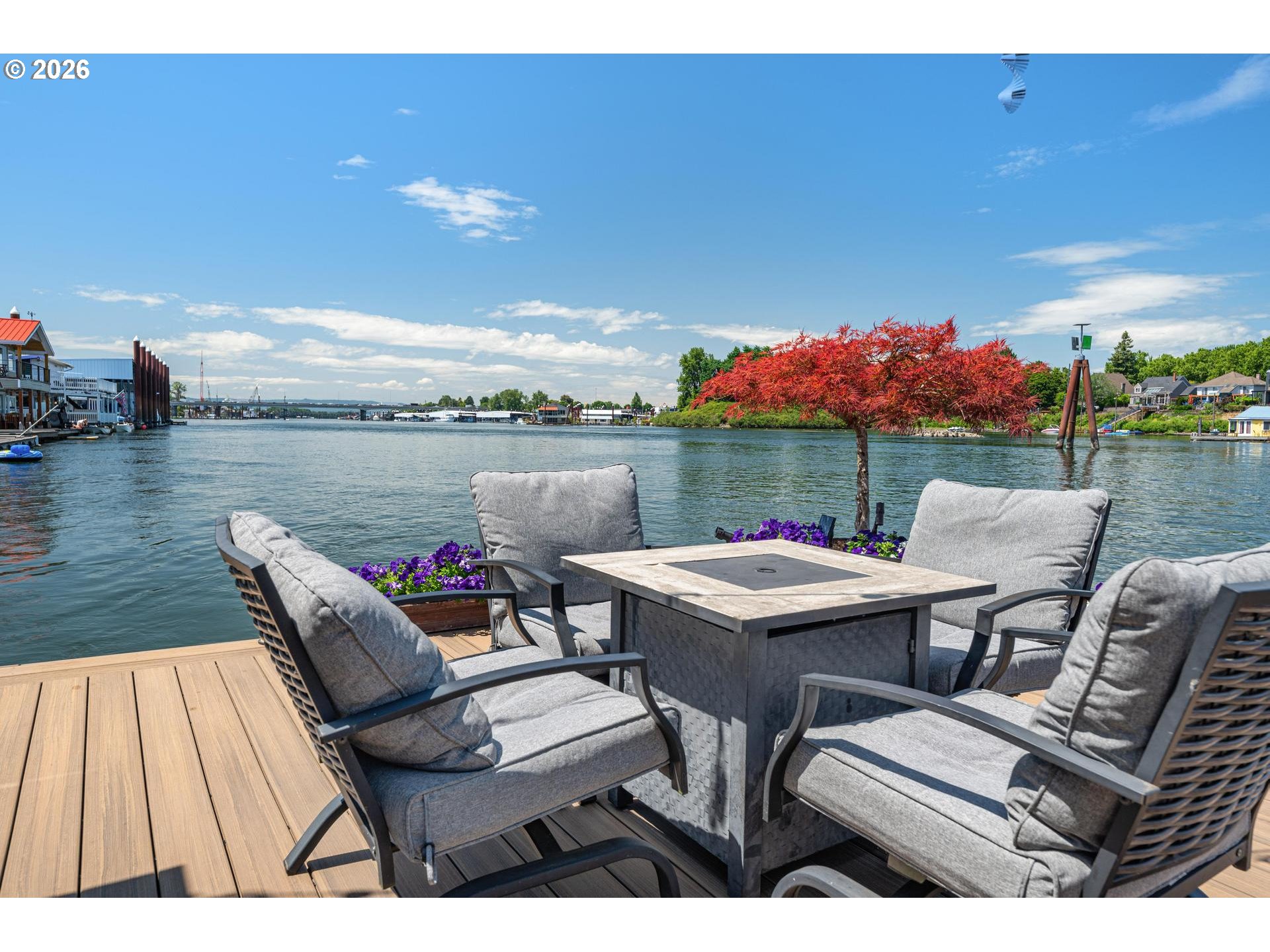 429 N Bridgeton RD 15