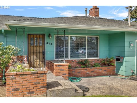 A home in Canby