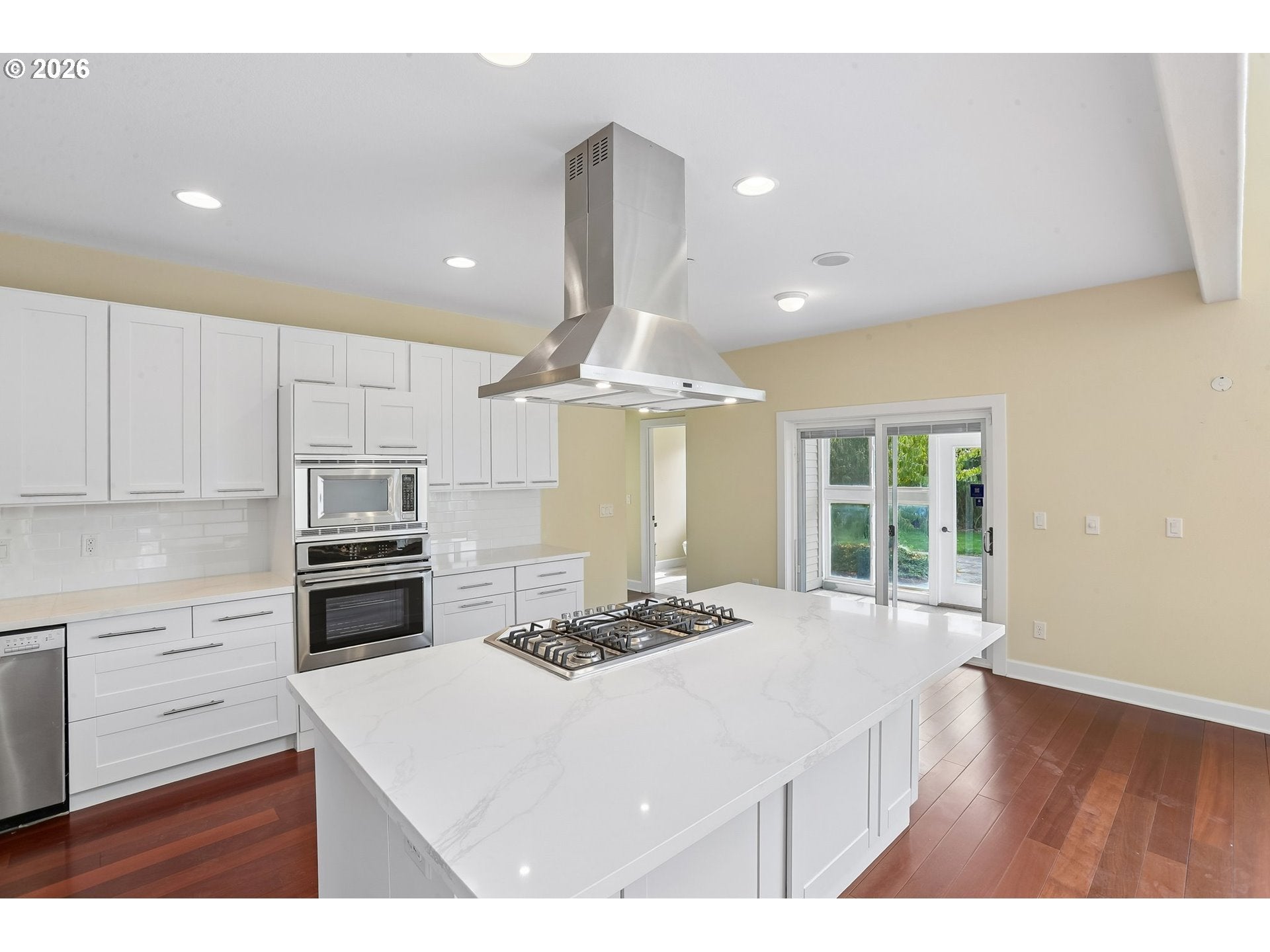 2250 SW HOMER ROSS LOOP