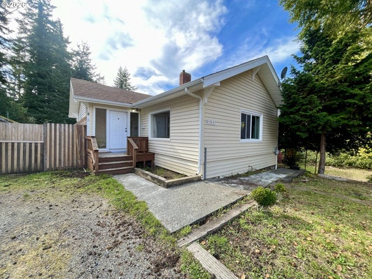 1431 CENTRAL AVE, COOS BAY, OR 97420 - Image 5e5d27e61a2f2a77ce465f8cbdced364/2943336664