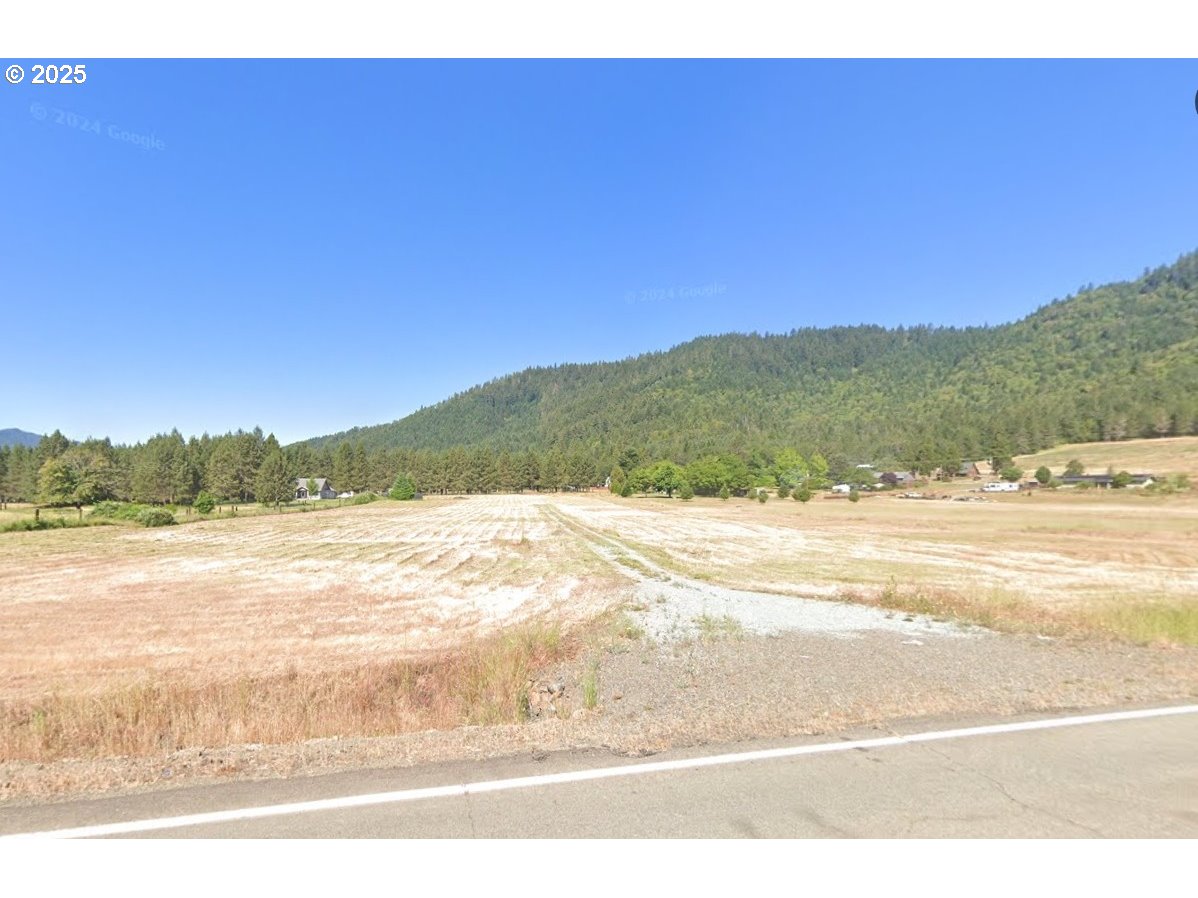 Photo 1 of 11 — 0 JUNCTION RD, Glendale, OR 97442