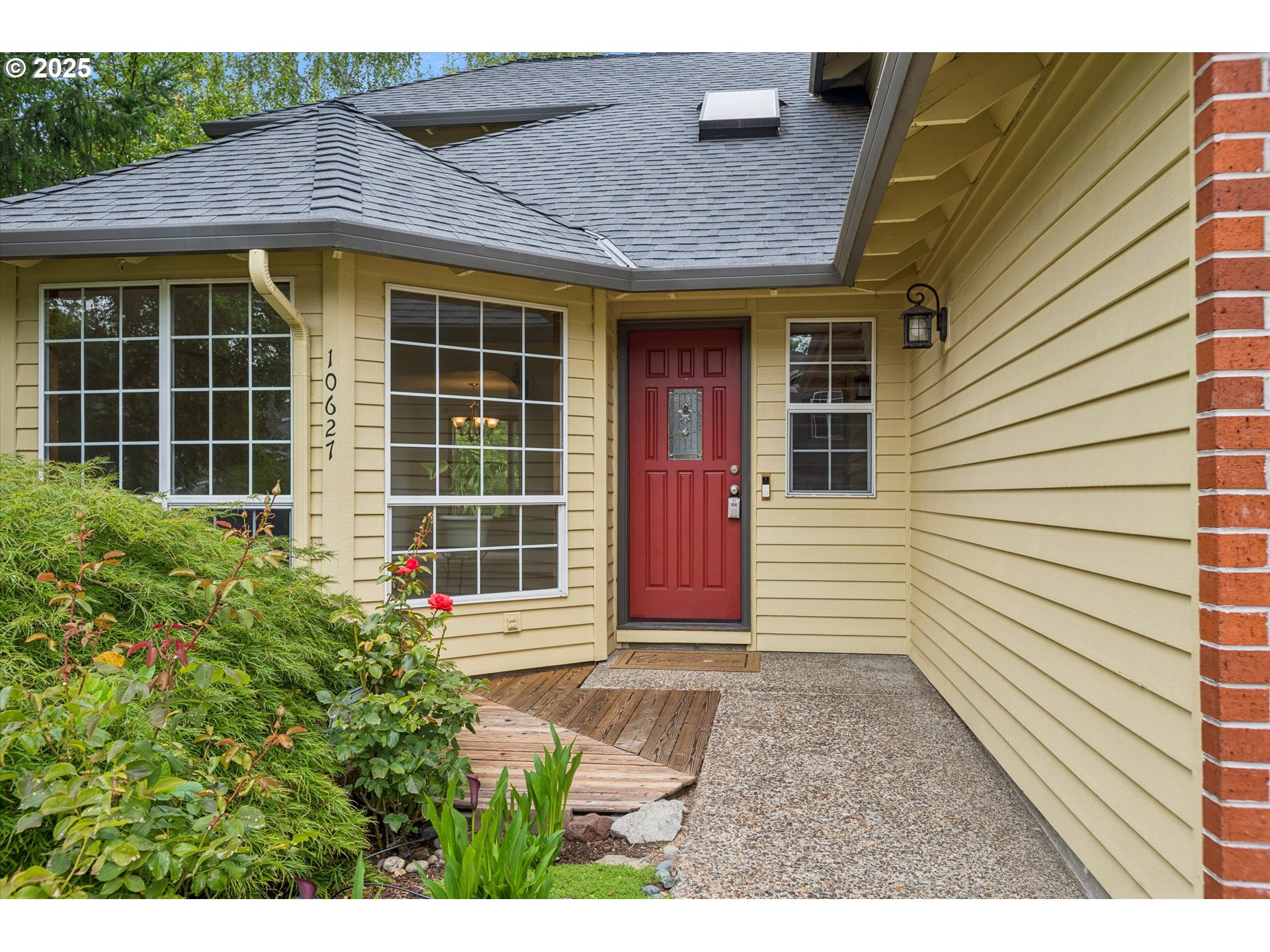 10627 SW TUALATIN DR