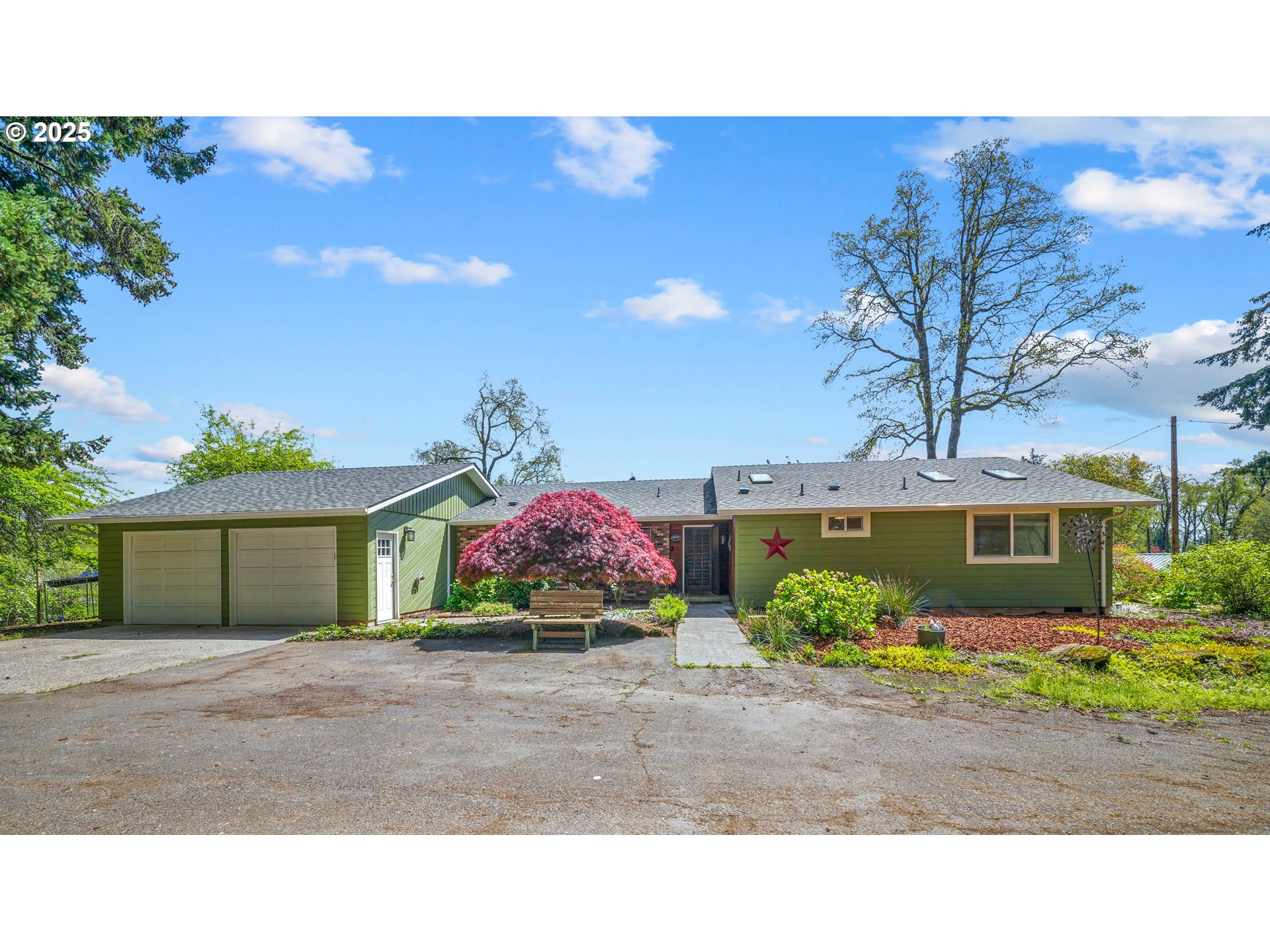 8690 AUMSVILLE HWY