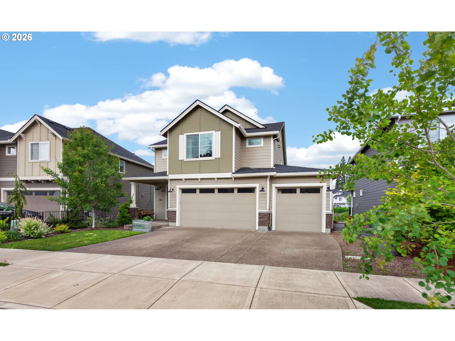 165 W TAYLOR CT