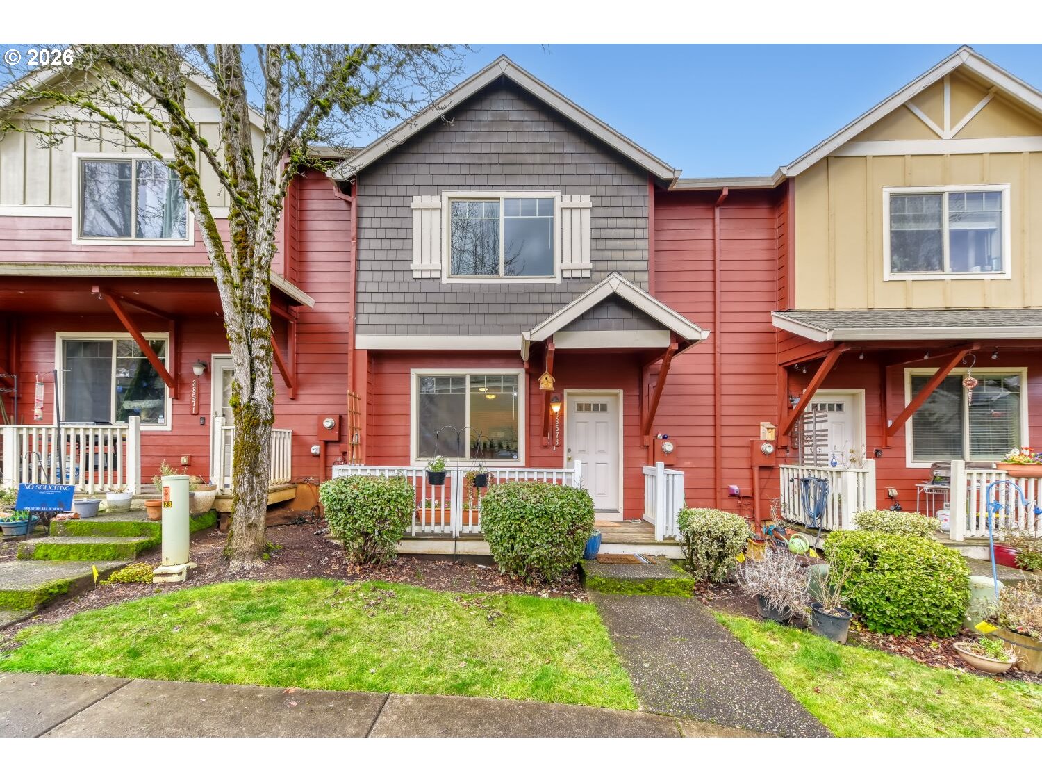 Photo 1 of 36 — 38573 CASCADIA VILLAGE DR, Sandy, OR 97055