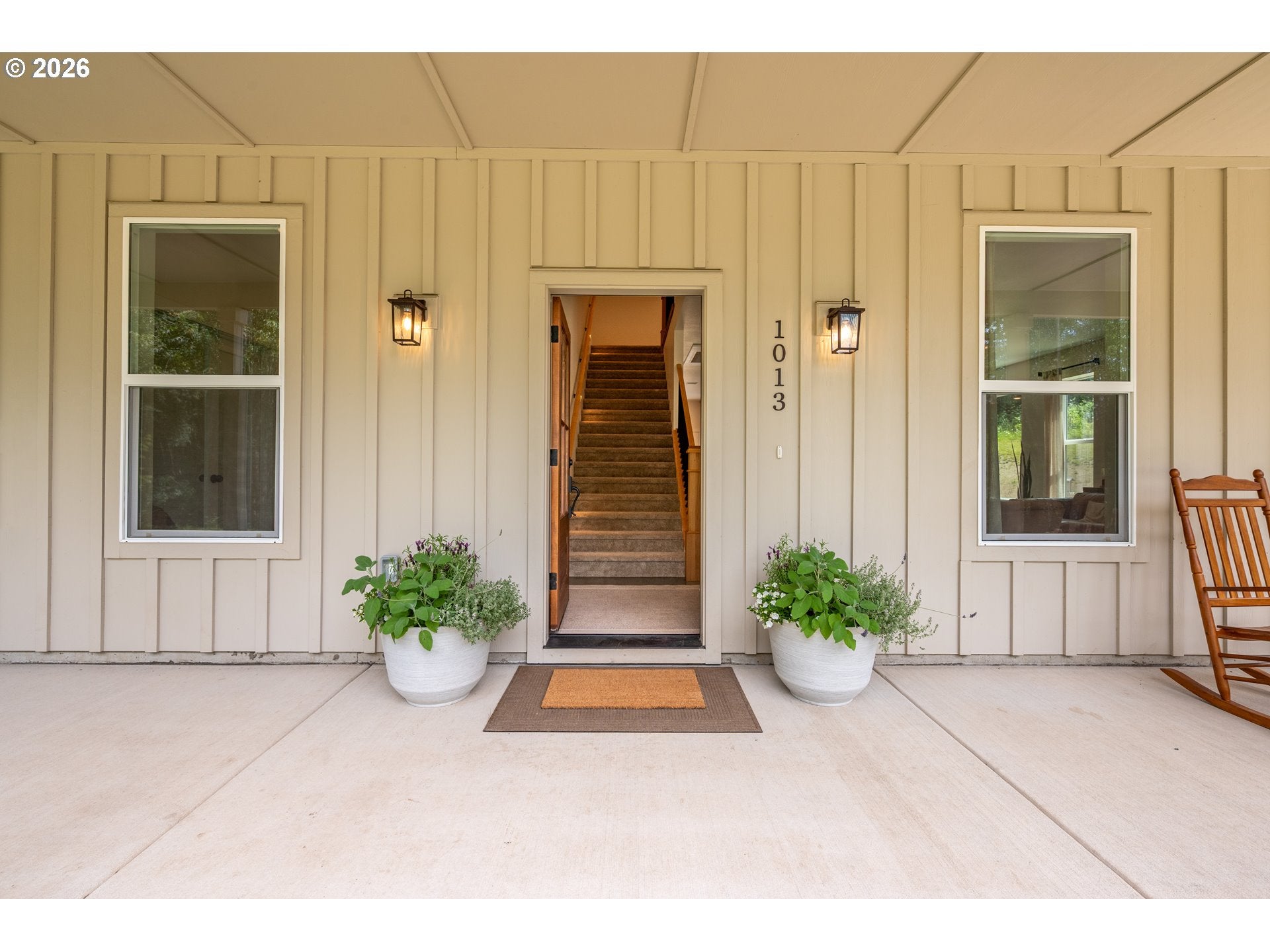 1013 N BODINE RD