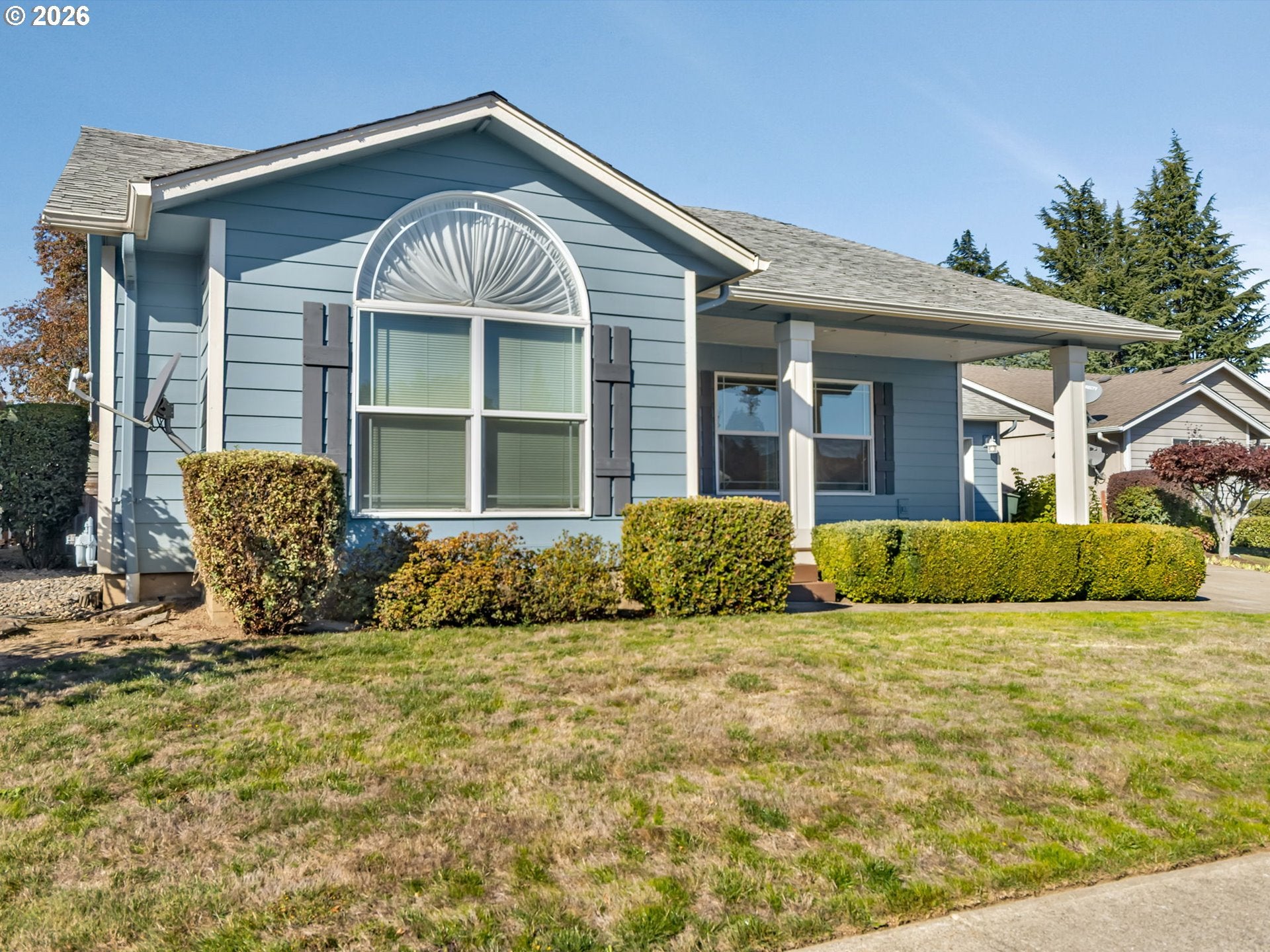 635 NE BLAIR CT