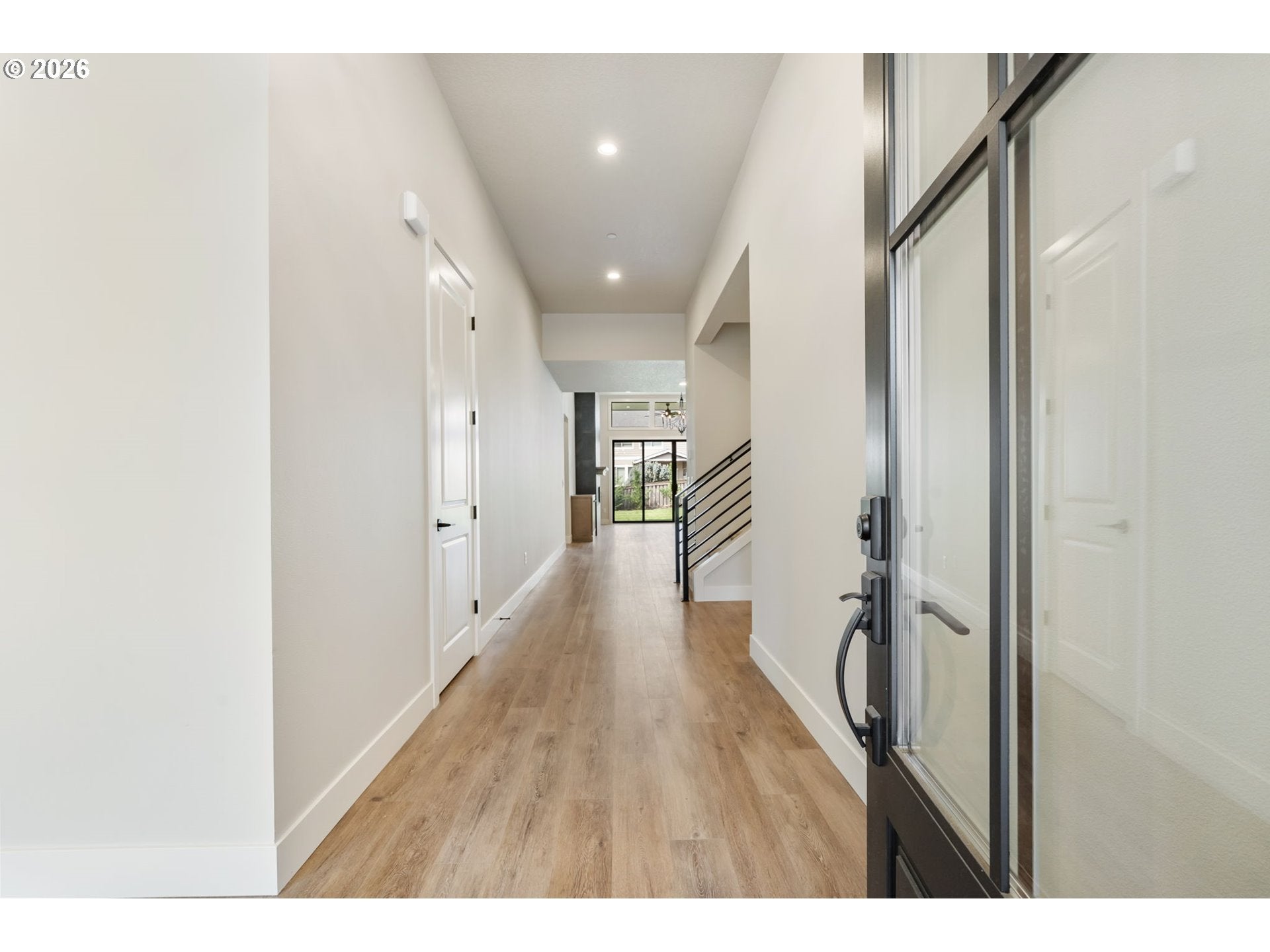 760 N V ST