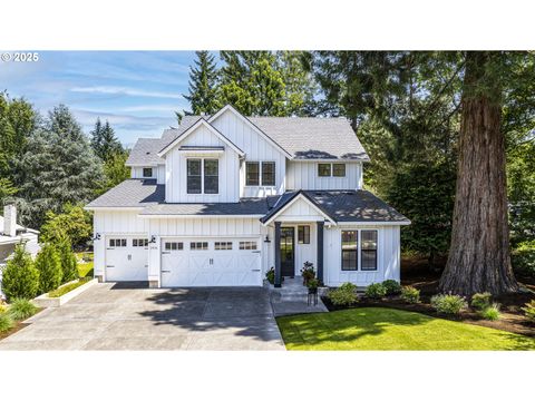 1931 13TH ST West Linn OR 97068