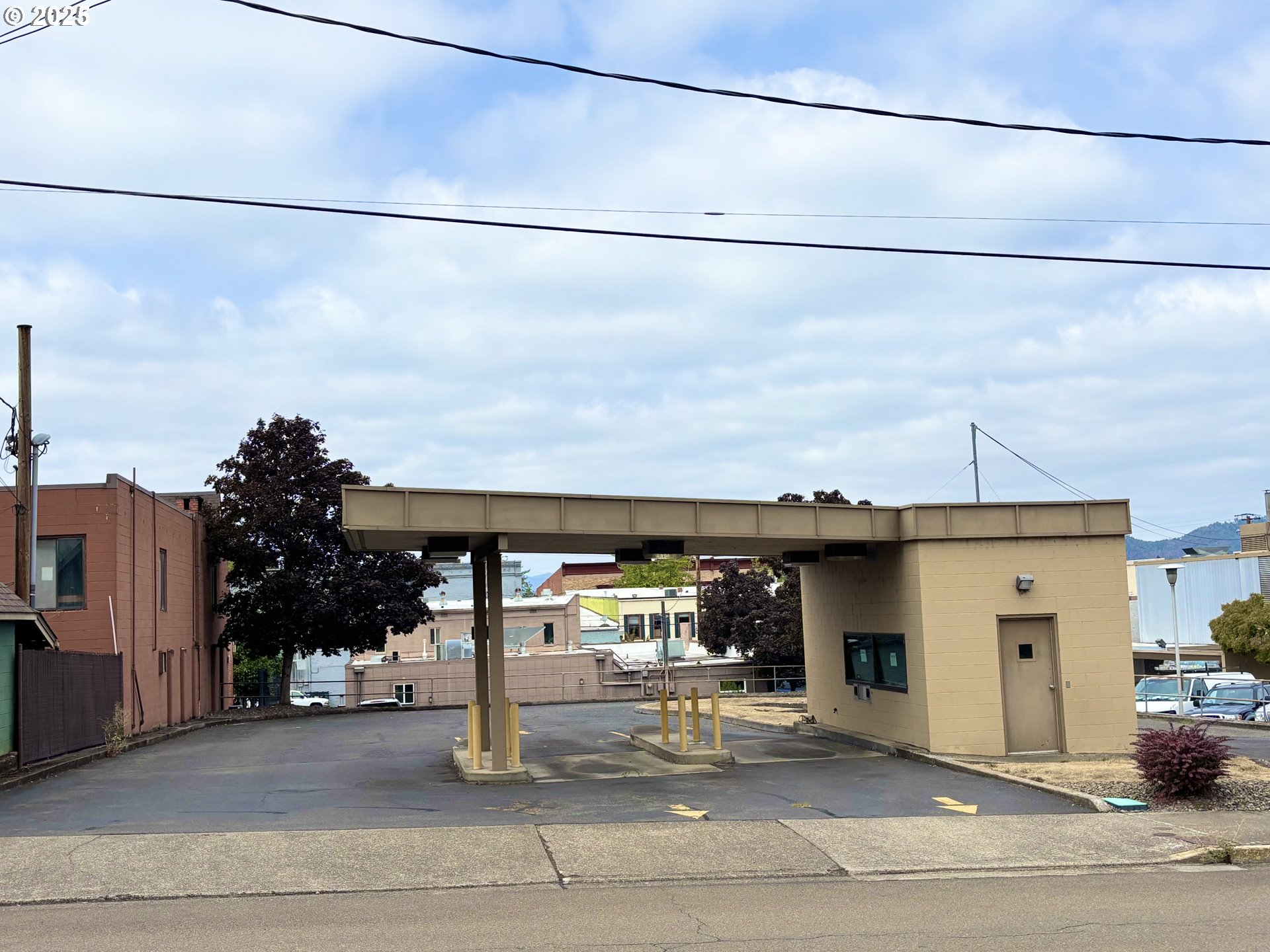 640 SE KANE ST