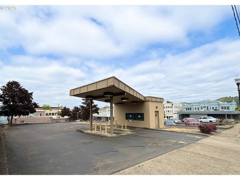 640 SE KANE ST Roseburg OR 97470
