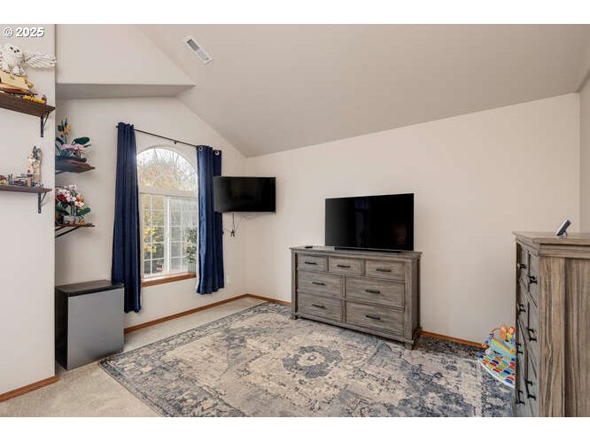 McMinnville, Oregon 97128, United States, 3 Bedrooms Bedrooms, ,3 BathroomsBathrooms,Residential,Active,246311