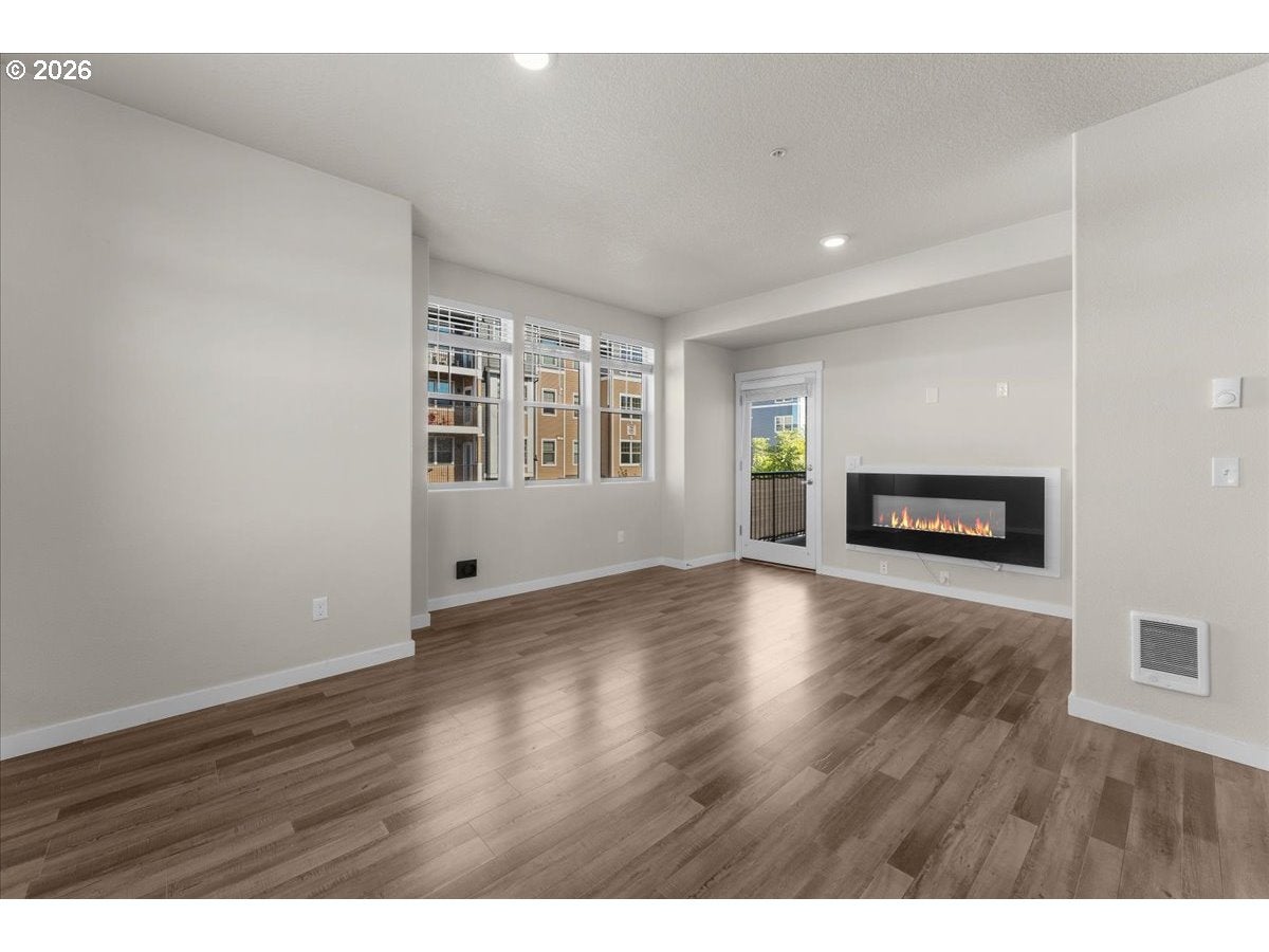 17193 SW APPLEDALE RD 202
