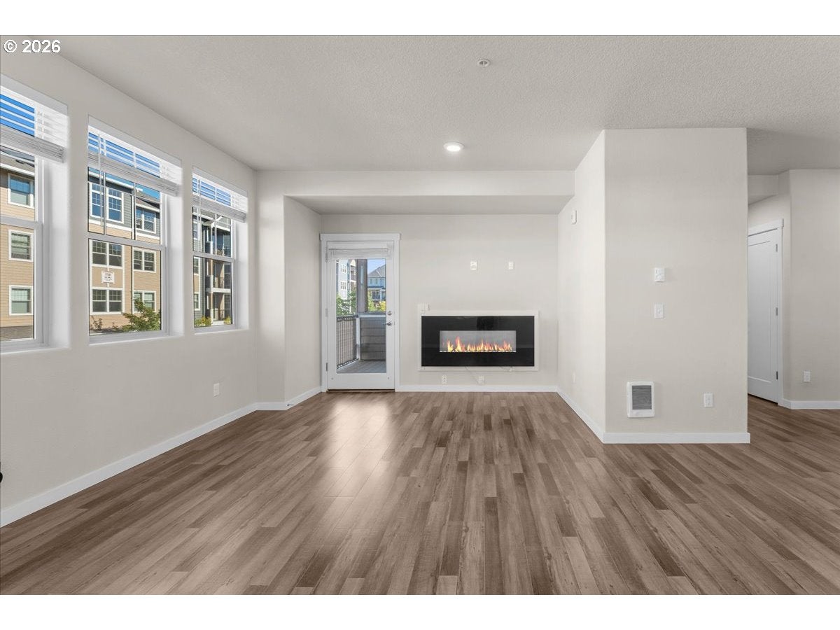 17193 SW APPLEDALE RD 202