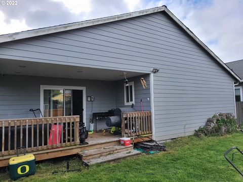 A home in Coos Bay