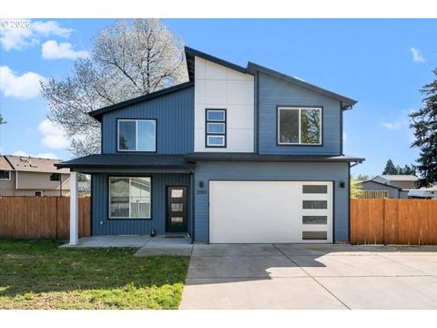 2059 SE 176TH AVE Portland OR 97233