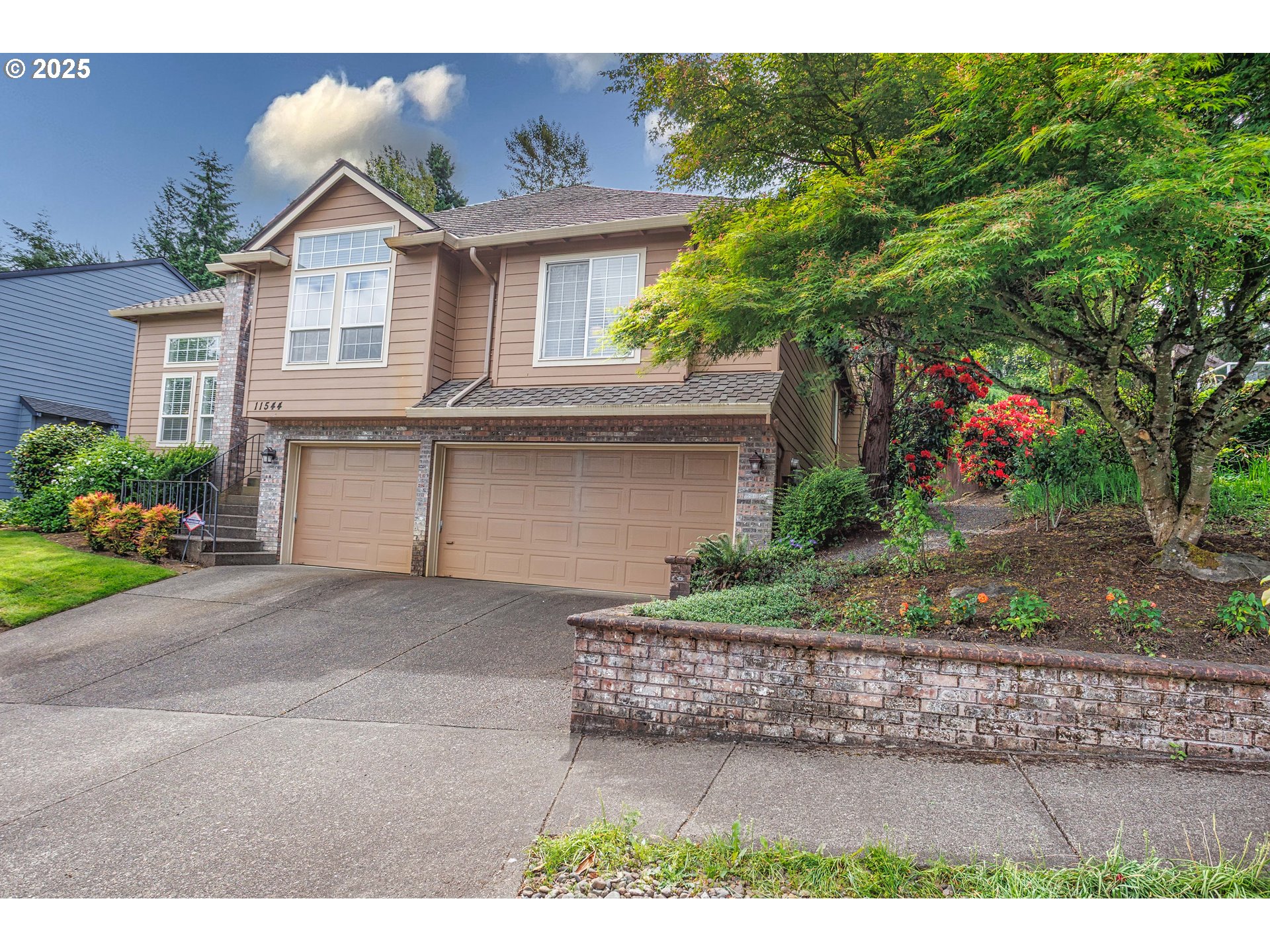 11544 SE HIGHLAND LOOP