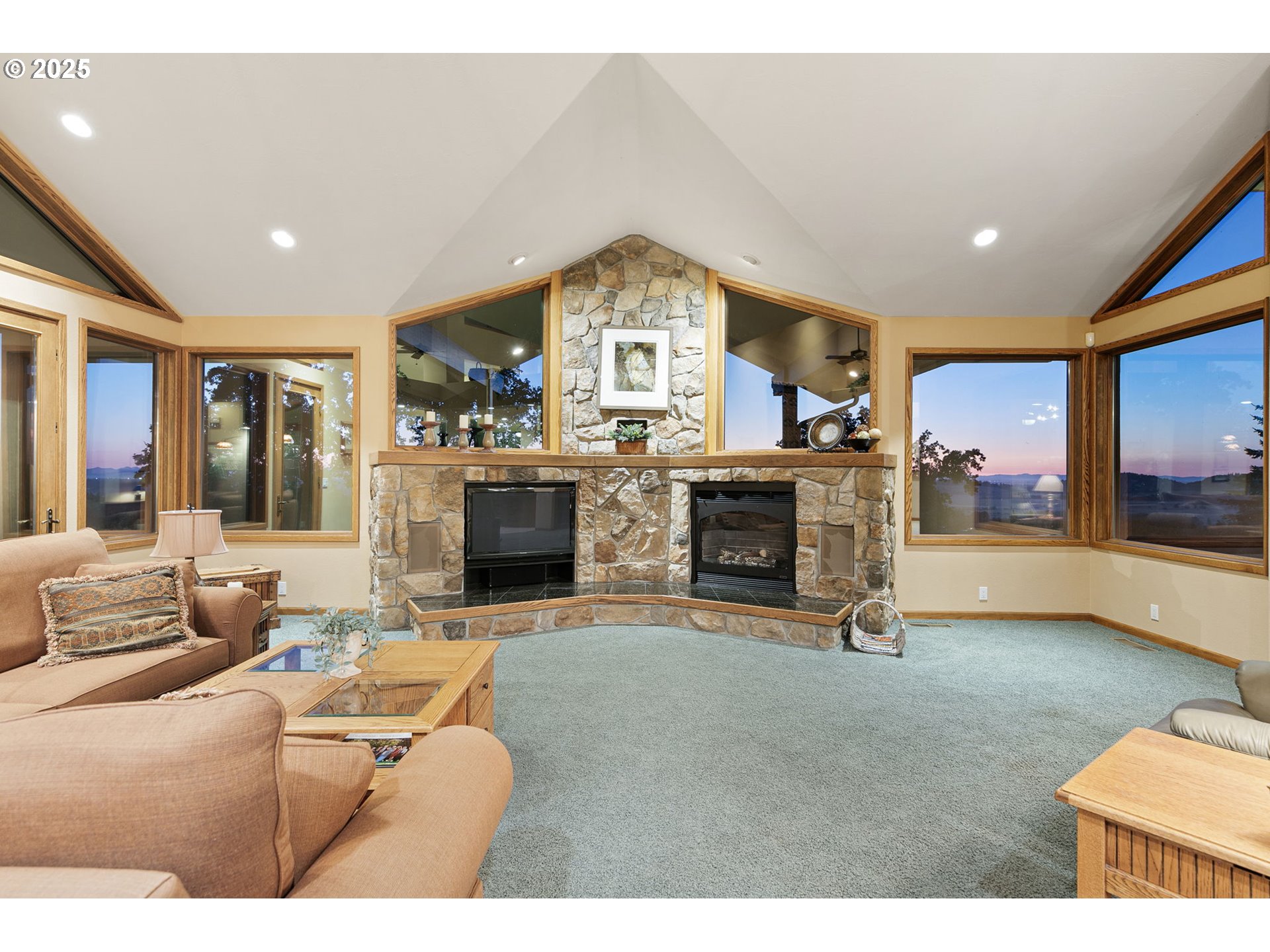 90849 COBURGHILLS DR