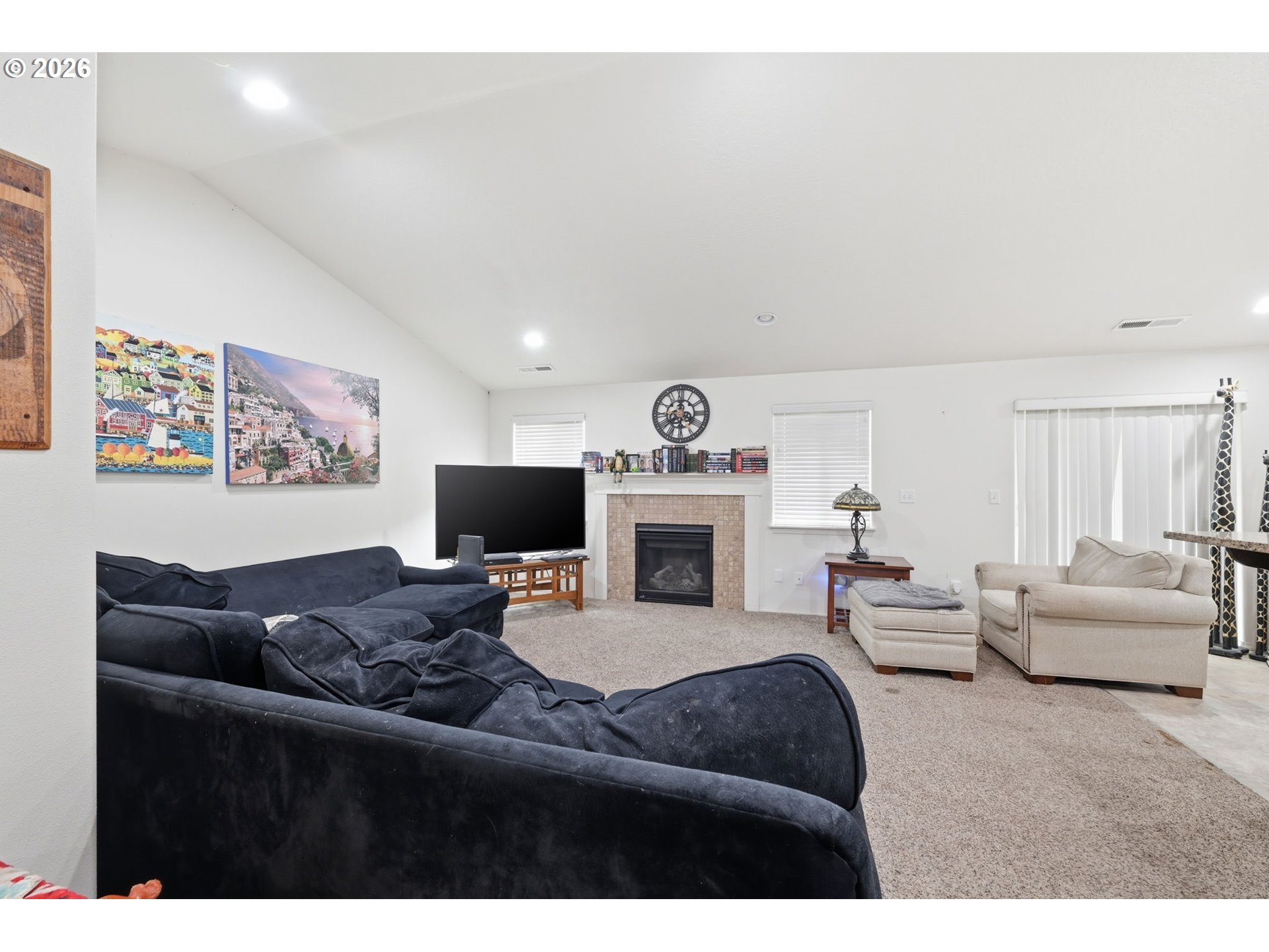 3692 PHANTOM WAY