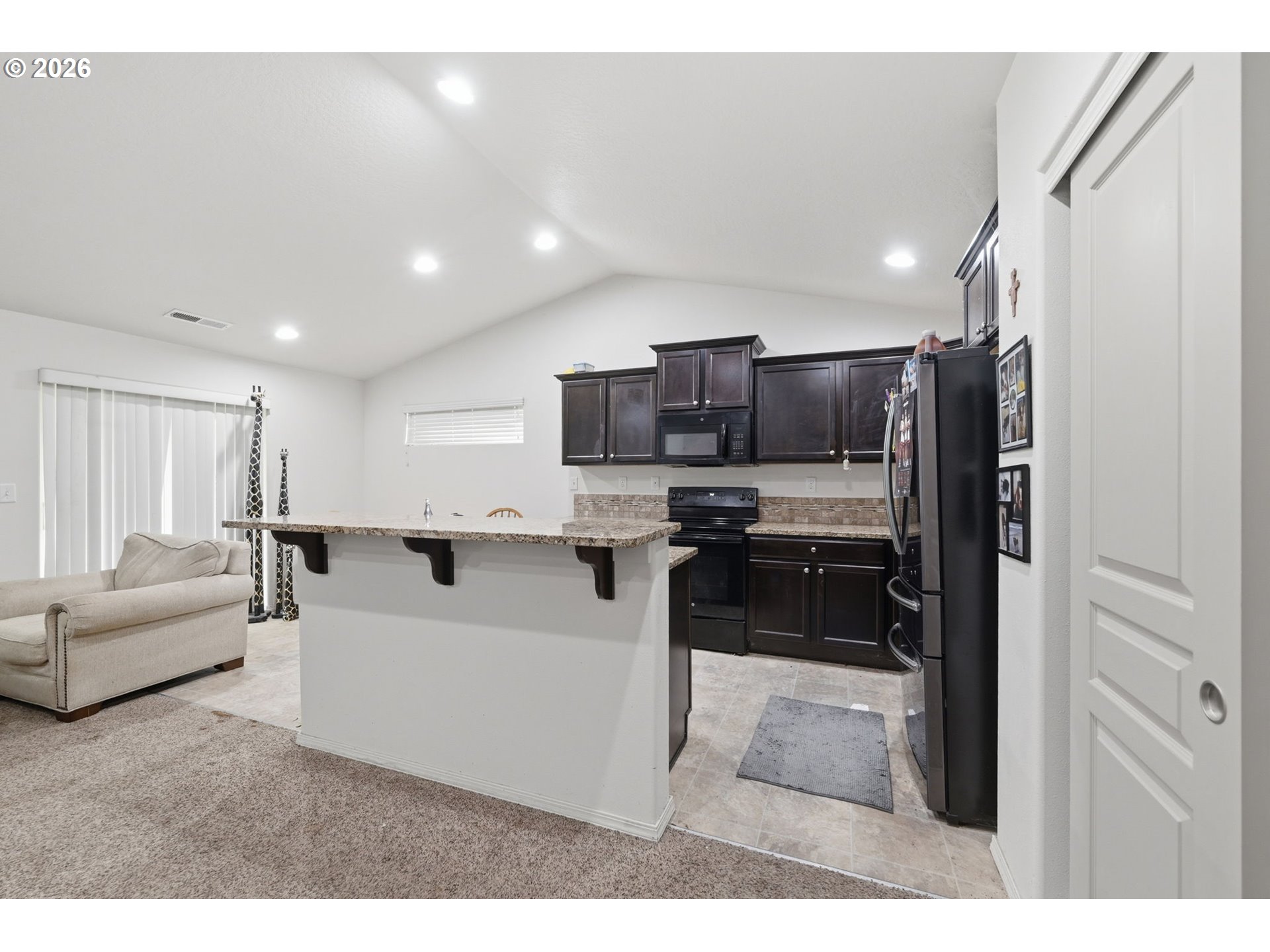 3692 PHANTOM WAY