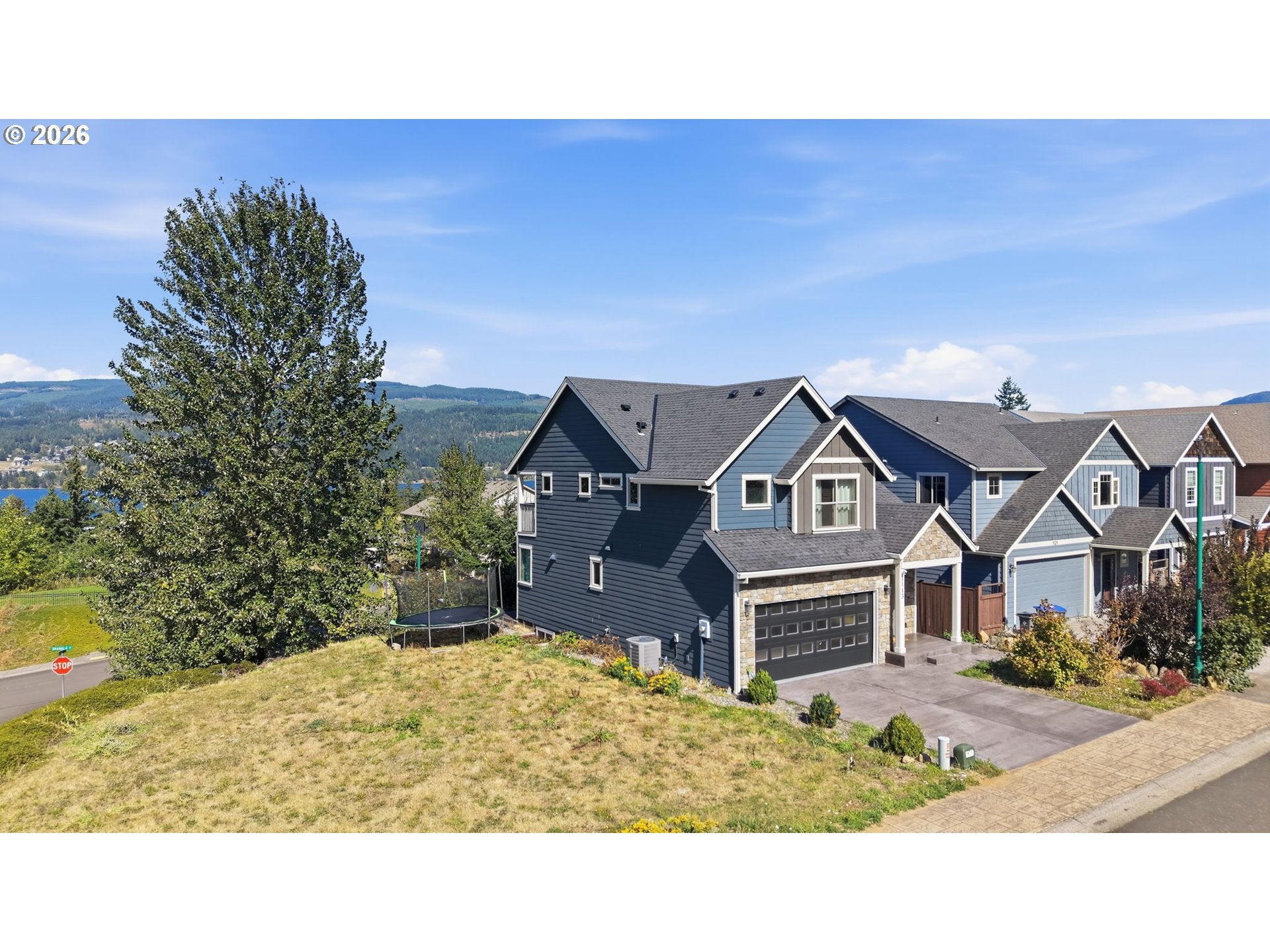 1113 SE CHINOOKAN DR