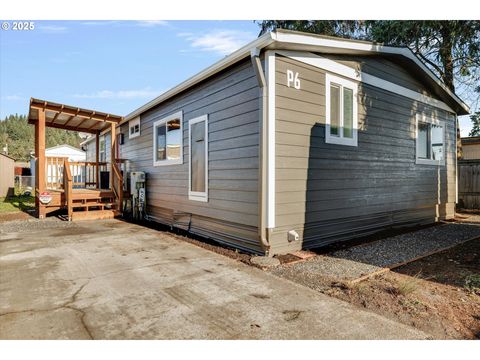 A home in Clackamas