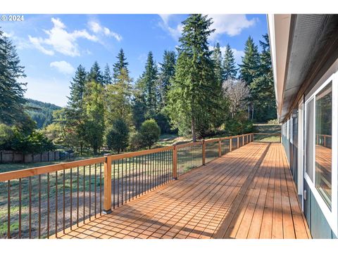 A home in Coos Bay